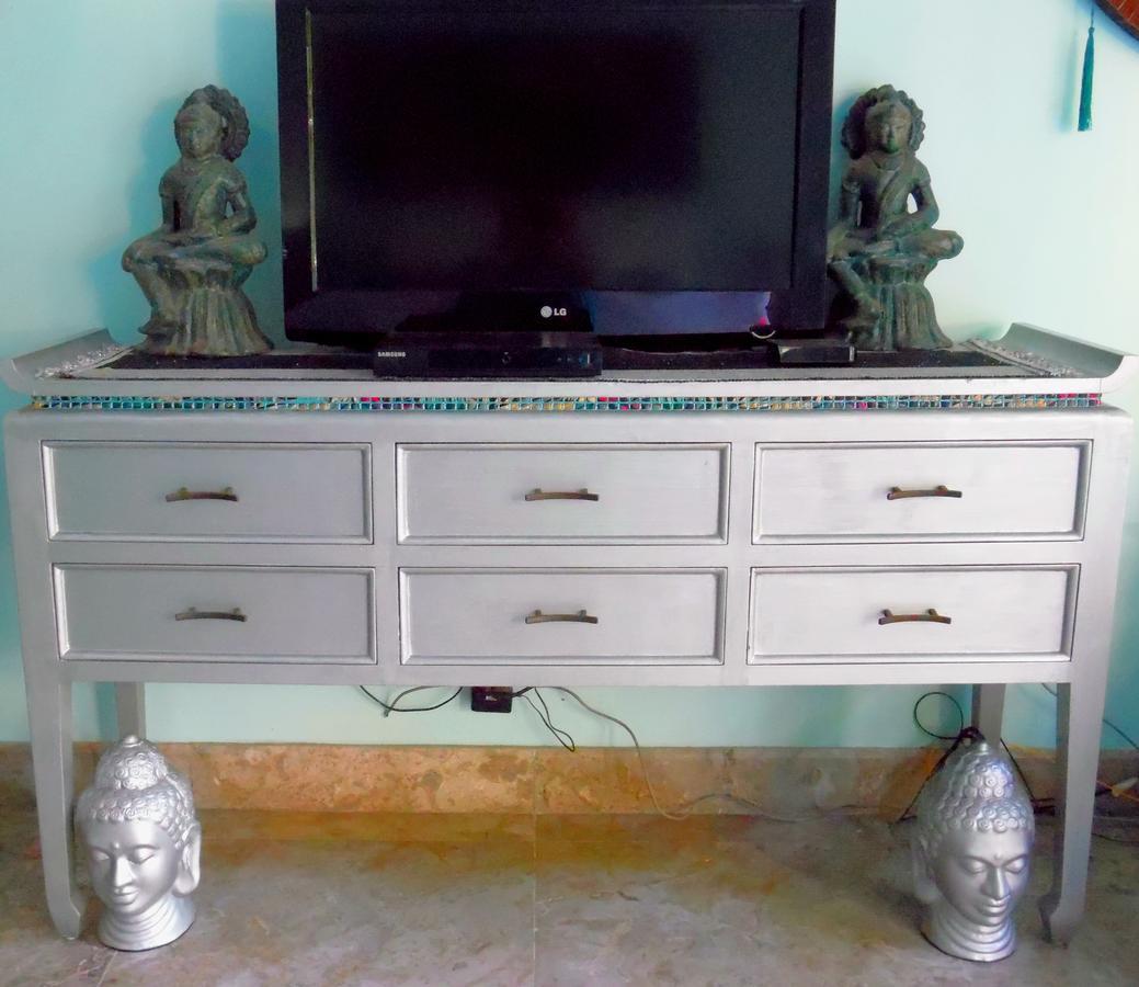 ホテルLazy Monkey スンギギ 部屋 写真